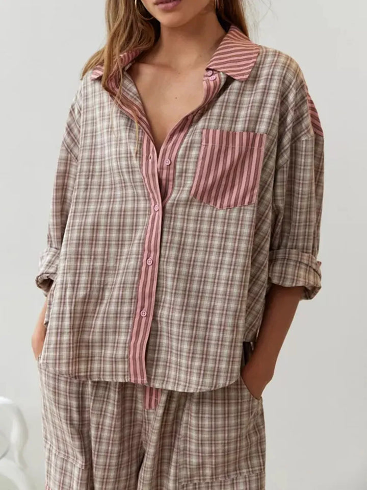 Soft Noëlle women's fleece pajama set, comfortable sleepwear ensuring warmth and coziness.