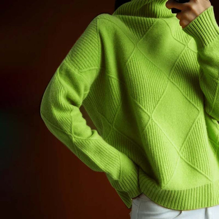 Women's comfortable cozy high-collar sweater, suitable for casual fall outfits.