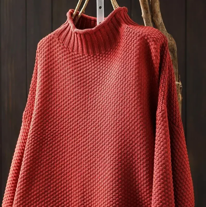 Casual women's knitwear pullover, cozy and warm with a distinctive honeycomb pattern.