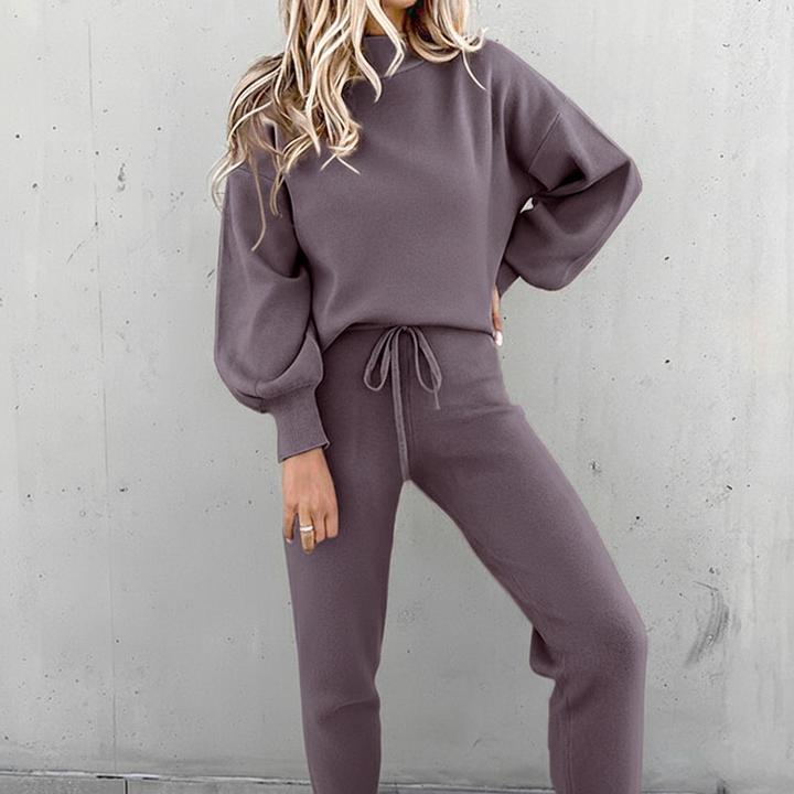 Women's Brigitte cozy knit loungewear set, ideal for relaxed home wear and casual outings