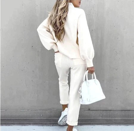 Soft women's apparel loungewear set, perfect for cozy relaxation & casual days.