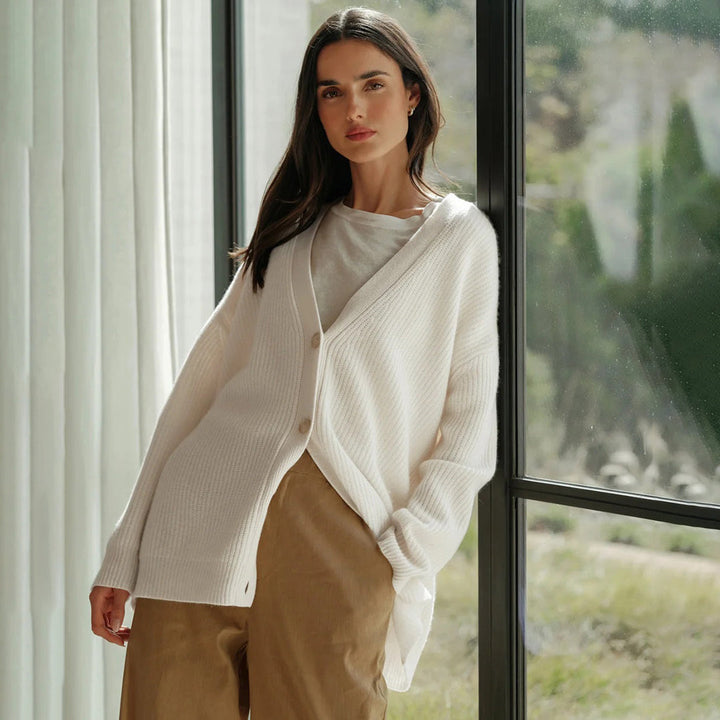 Cozy knitwear women's oversized cocoon cardigan, perfect for relaxed casual wear.
