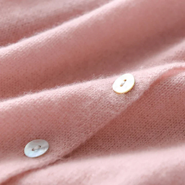 Comfortable women's long-sleeve pullover sweater, ideal for versatile fall fashion and cozy winter wear.