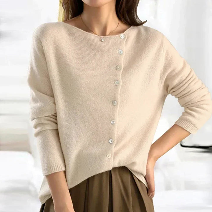 Warm women's fall fashion sweater, a comfortable long-sleeve pullover for cozy winter and everyday wear.