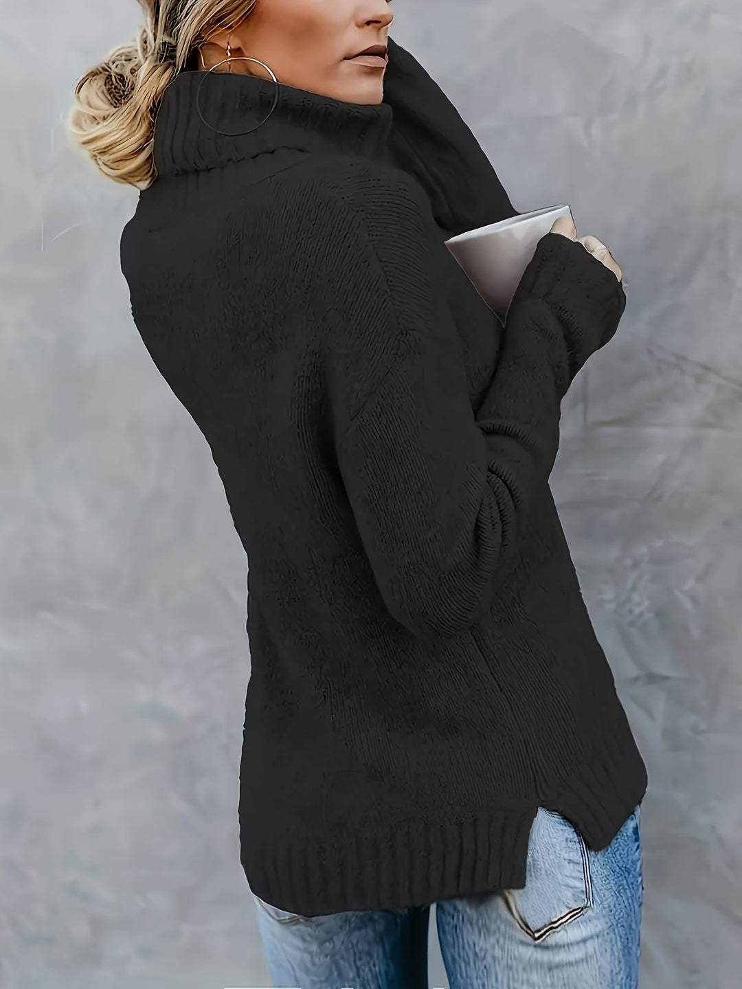 Casual women's turtleneck sweater with a cozy feel, long sleeves, and a flattering split hem design.
