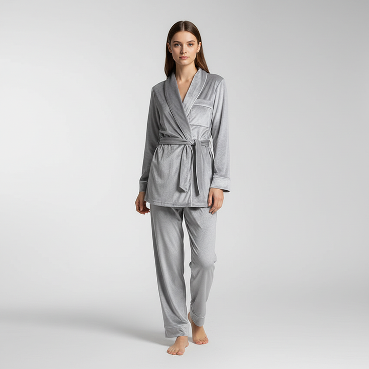 Women's loungewear set Marie, a comfortable two-piece pajama set for relaxing at home