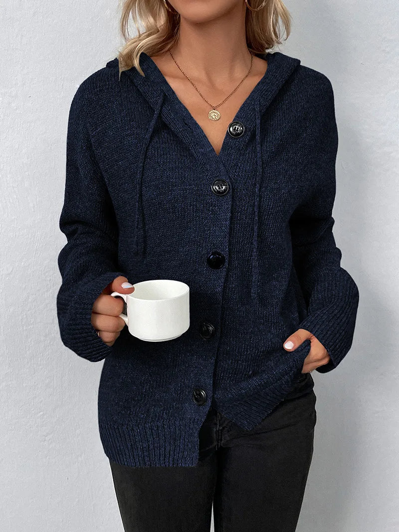 Cozy women's weekender cardigan with hood, perfect for effortless comfort and style.
