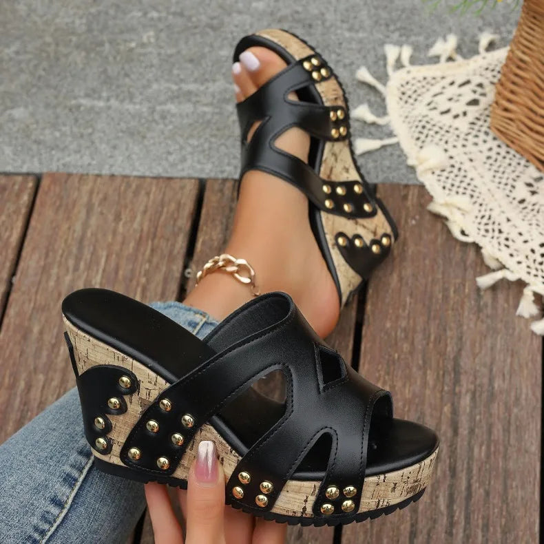 Cork sole women's Davina Rise wedge sandals, offering comfortable summer fashion & elegance.