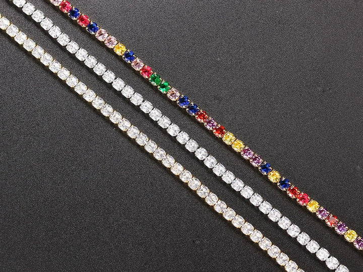 Simple yet dazzling women's rhinestone tennis necklace, a shimmering jewelry piece for everyday elegance.