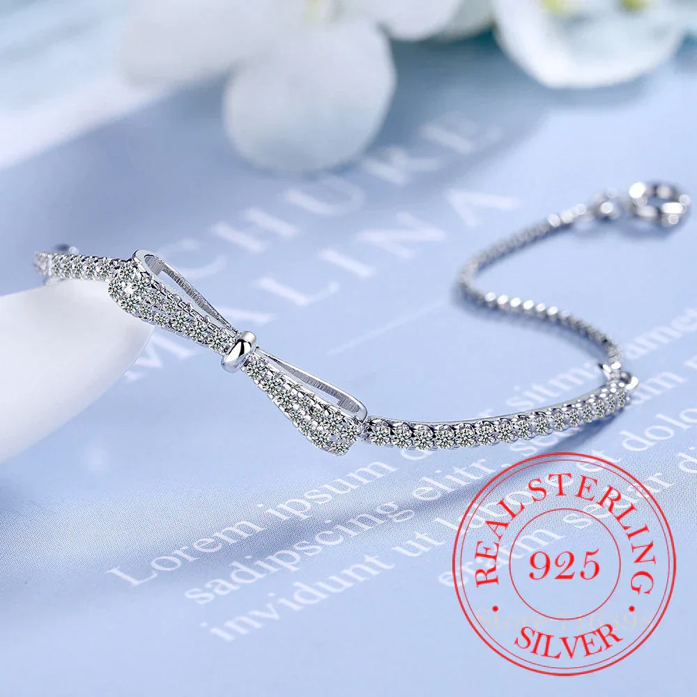 Versatile women's silver tennis bracelet, dazzling zirconia stones make it perfect for any elegant occasion.