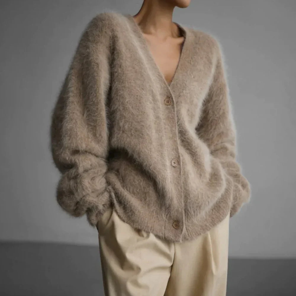 Relaxed fit women's draped open cardigan, comfortable long sleeve for everyday wear in fall & winter fashion.