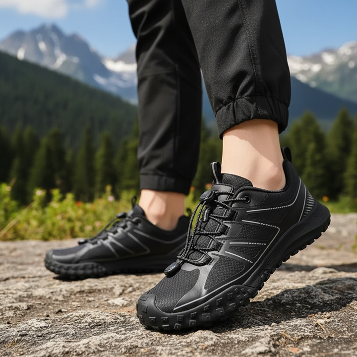 Women's durable outdoor hiking boots, Elizabeth model, for rugged mountain trekking.