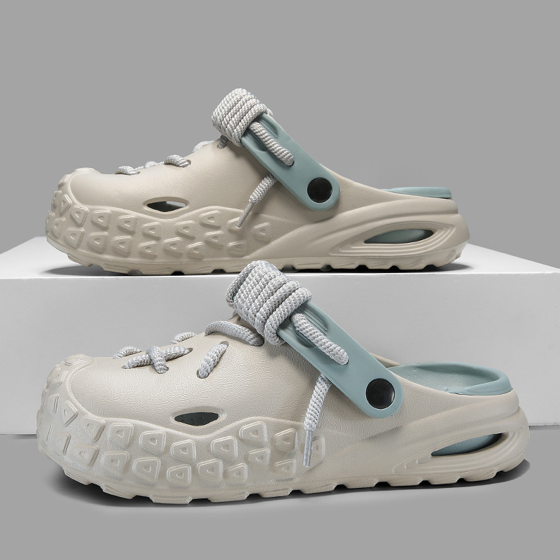 Lightweight & breathable women's clogs. Echo Laced design, great for everyday wear.