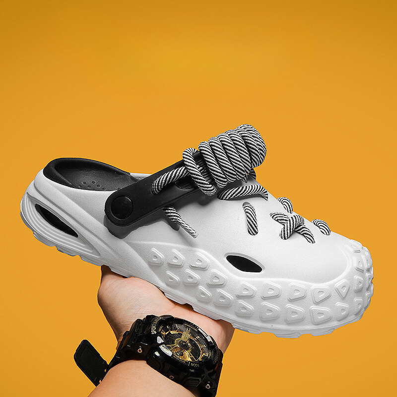 Women's casual shoes: Echo Laced Slides, water-friendly & adjustable for summer.