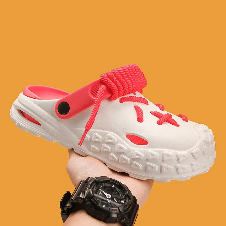 Stylish women's casual clogs: Echo Laced, with customizable comfort & breathability.
