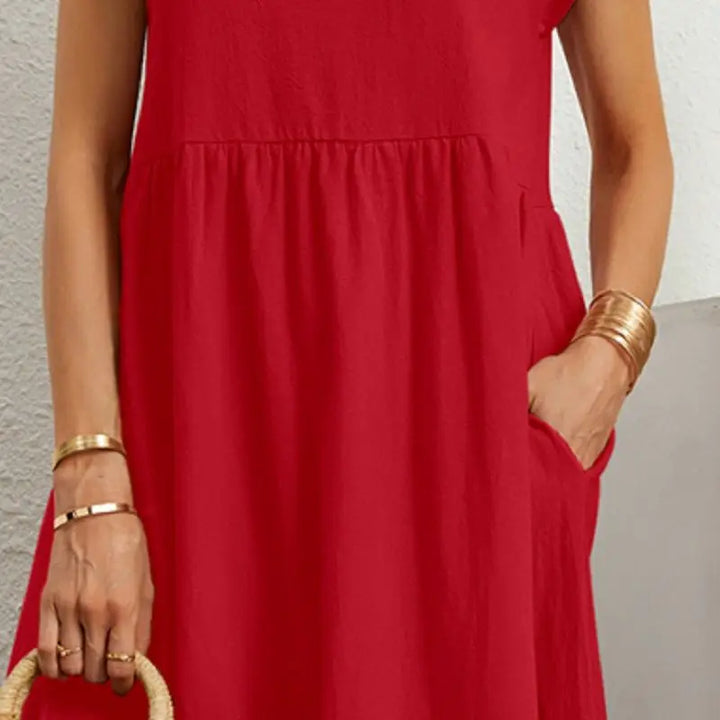 Breathable women's summer casual dress, relaxed fit, knee-length for comfort.