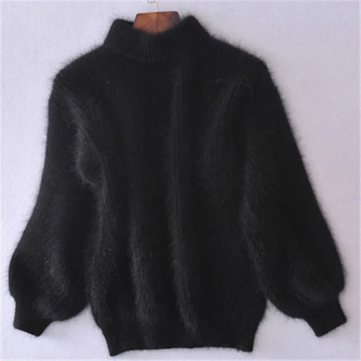 Cozy women's everyday knit sweater, comfortable & soft feel. A classic long-sleeve jumper for winter fashion.