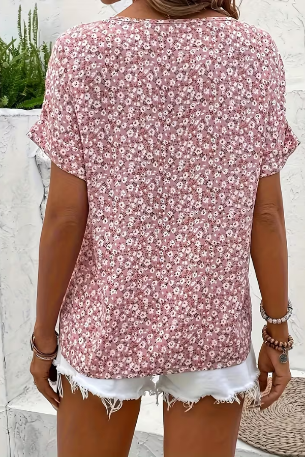 Effortless women's floral summer top. Relaxed, comfortable shirt for daily casual wear or vacation.