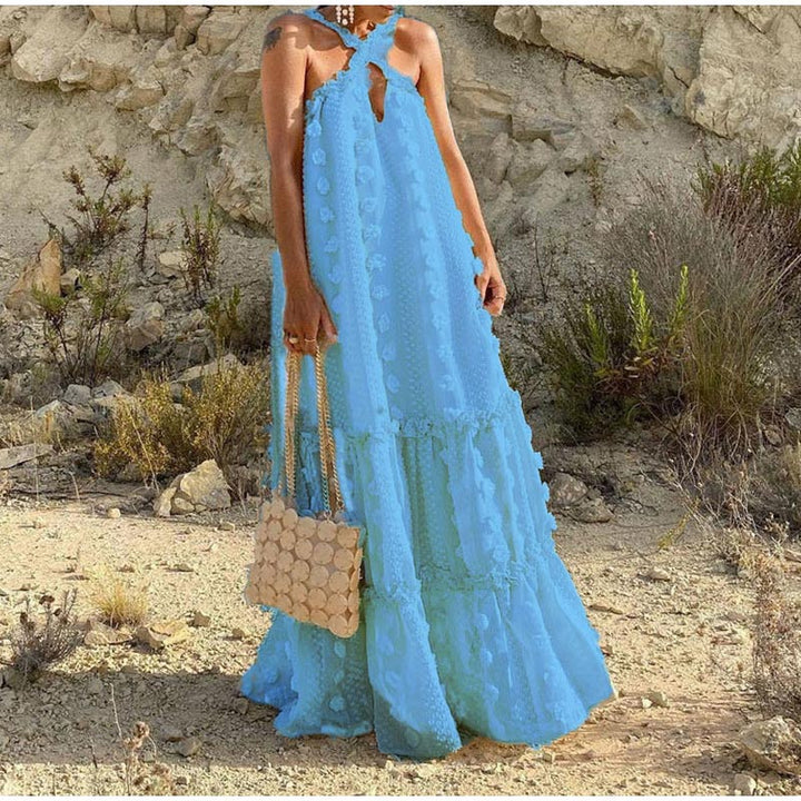 Stylish women's summer maxi dress with flowy design, offering effortless comfort and versatile fashion.