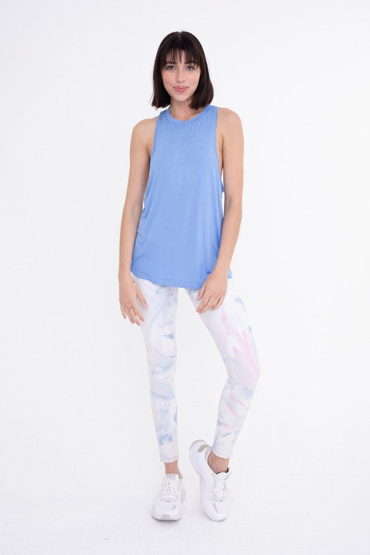 Comfortable women's flowy tank, a versatile choice for summer fashion.
