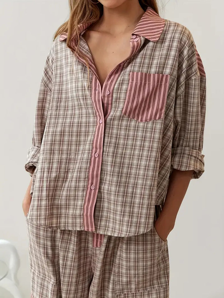 Comfortable women's striped lounge set, perfect for relaxing at home or casual spring wear.