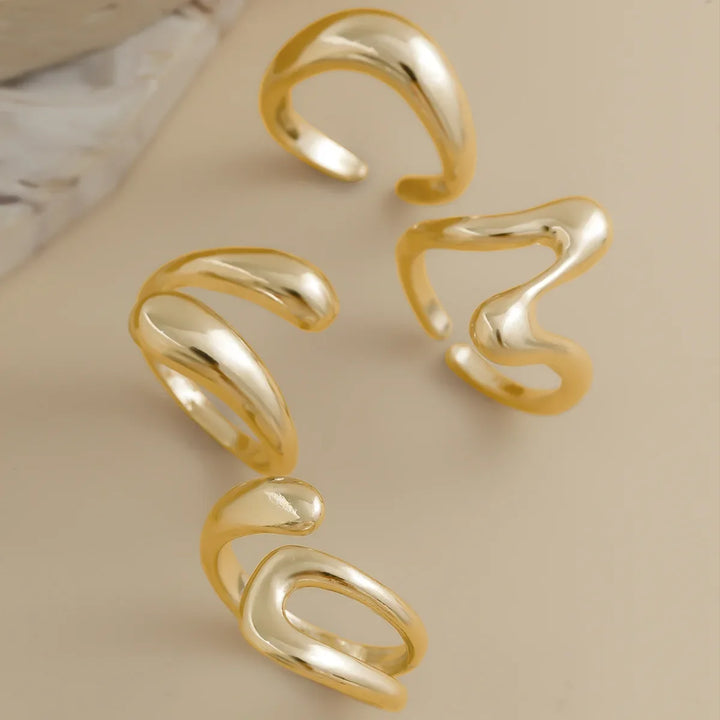 Silver Elavon Fluid Metal Ring Set, sleek fluid metal, modern women's statement ring.