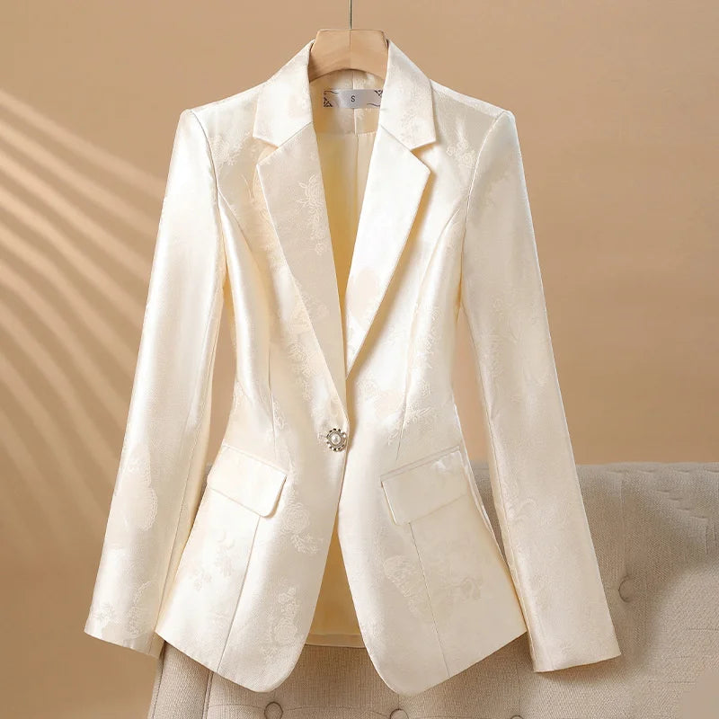 Pink elegant women's blazer with rosette detail. Luxury tailored jacket, perfect for spring fashion.