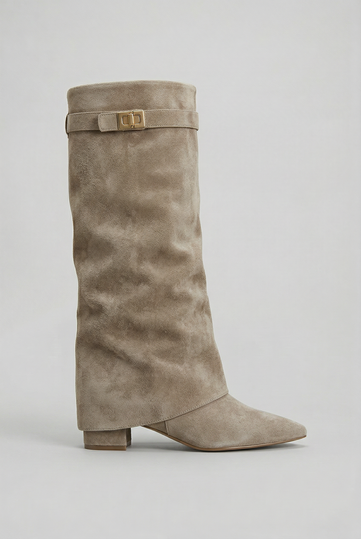 Classic women's knee-high boots with comfortable block heel, durable for winter, featuring an easy side zipper.