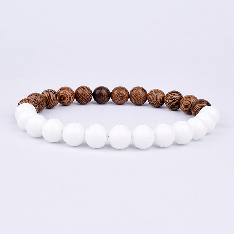 Elegant black stone bracelet for women, a natural gemstone accessory adding a touch of timeless style.