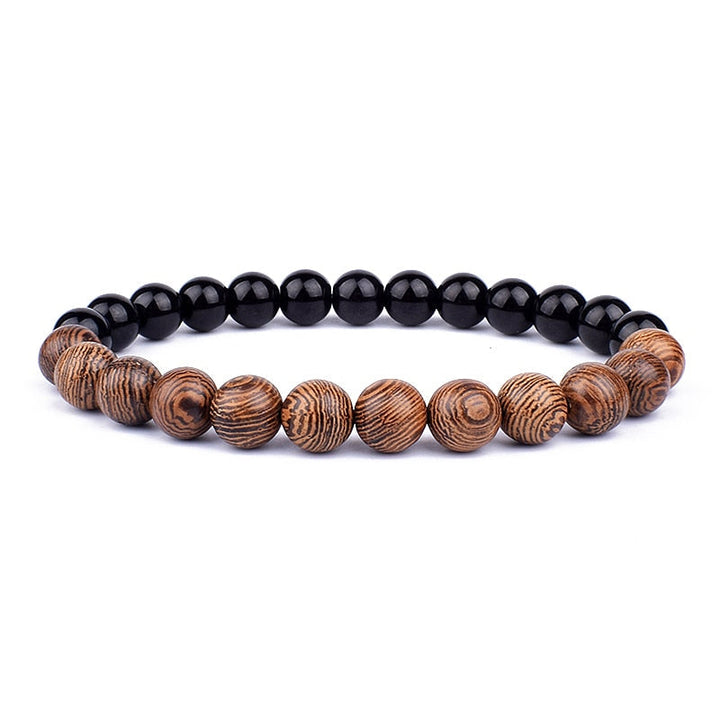 Chic blue stone bracelet for women, a natural gemstone accessory with a delicate and elegant design.