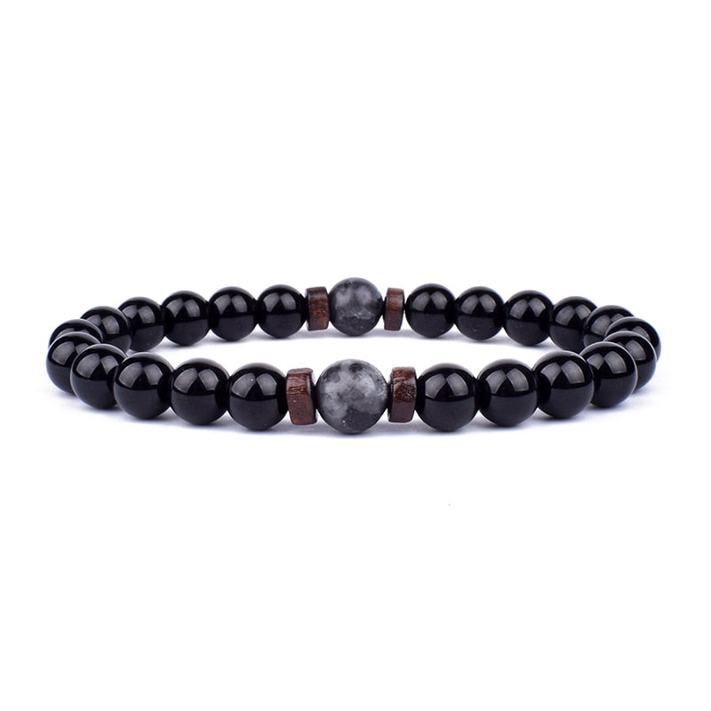 Chic black stone bracelet for women, a timeless natural gemstone accessory, perfect as a thoughtful gift.