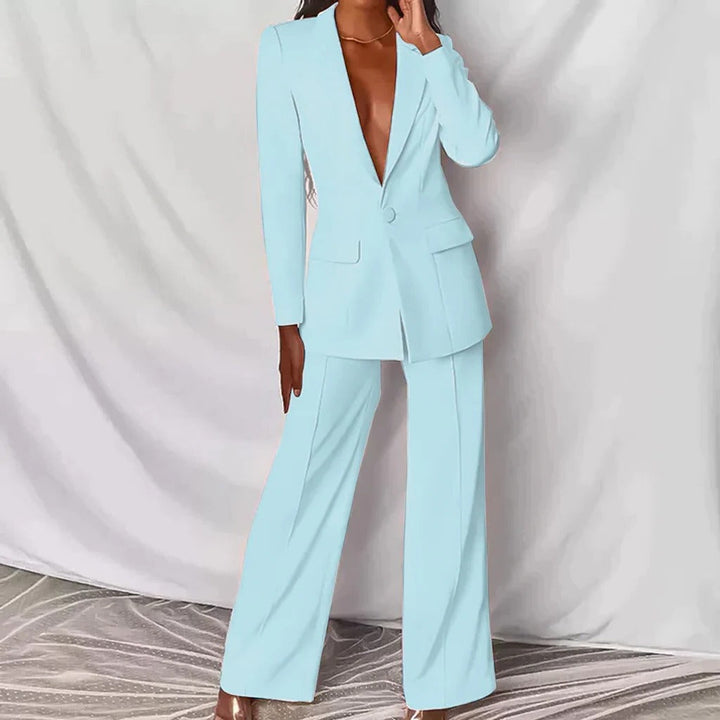 Women's elegant blazer & trousers set. Perfect for office, business attire, or a chic formal outfit.