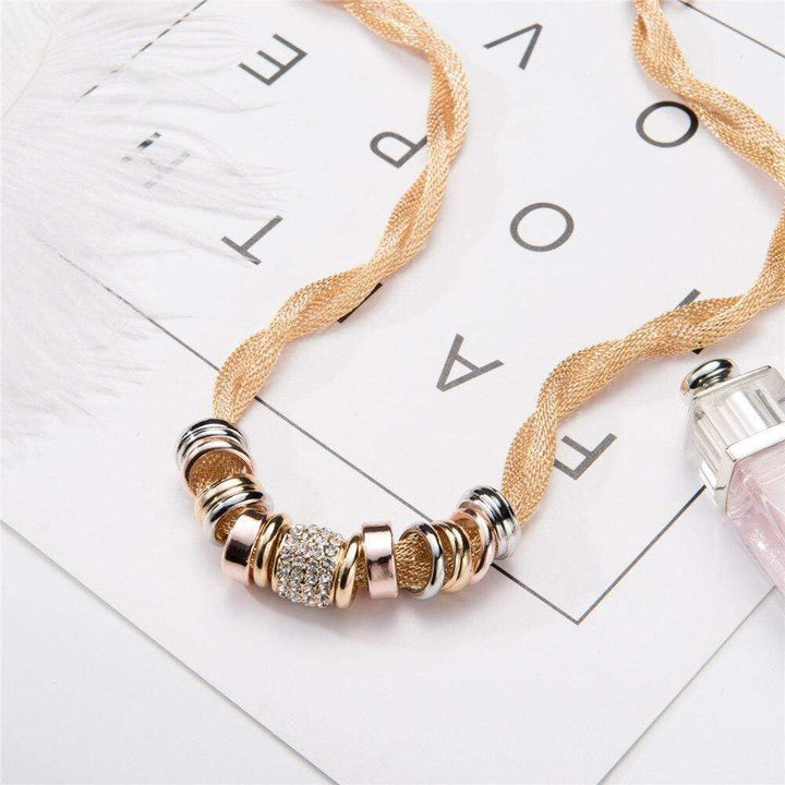 Fashionable women's braided necklace, a chic accessory elevating any outfit with elegance.