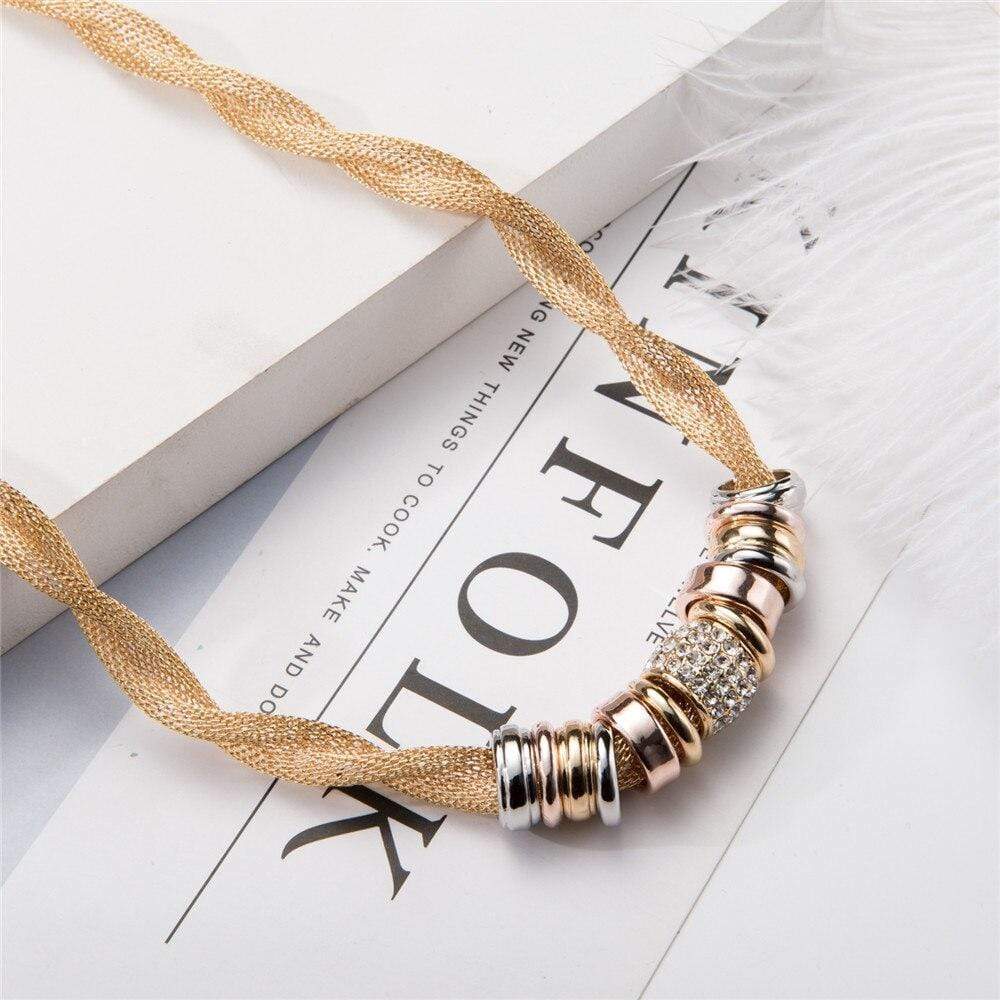 Delicate braided design on an elegant women's fashion necklace, perfect for a refined look.
