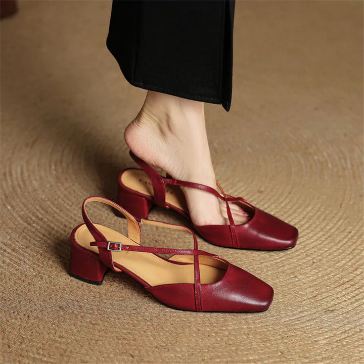 Women's elegant closed toe block heels. Classic style, perfect for office wear & formal events.