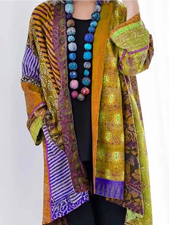 Stylish women's floral knit cardigan vest with intricate design. Versatile for elegant ladies' outfits.