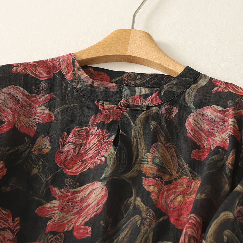 Stylish women's floral mid-length dress featuring a relaxed, flowy design. Perfect elegant choice for spring-summer outfits.