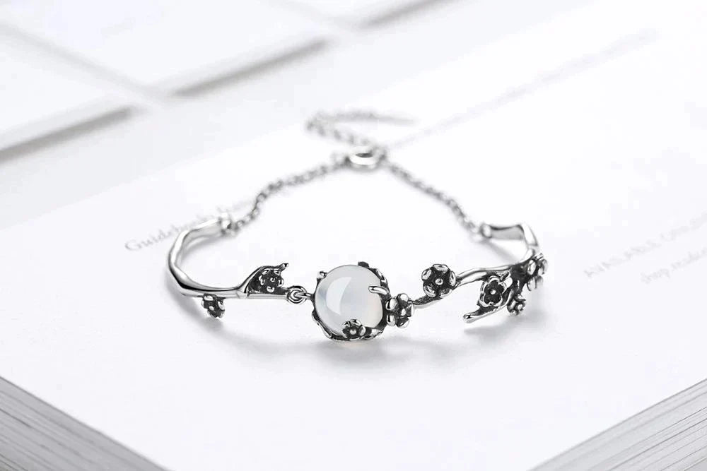 Stylish women's moonstone gemstone bracelet crafted from high-quality sterling silver, a classic elegant piece.