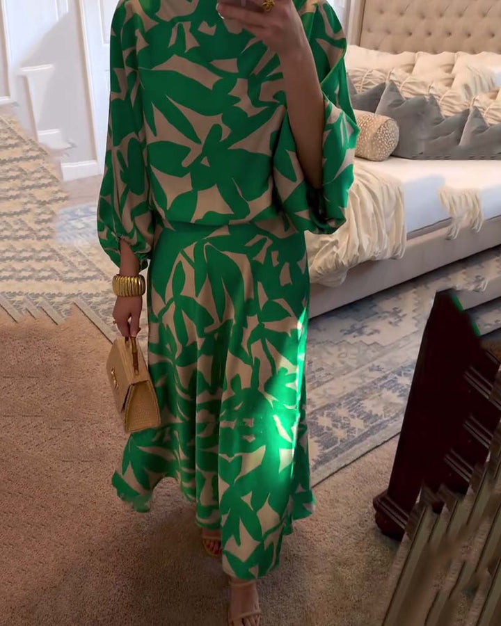 Women's printed skirt set with elegant lantern sleeves. A stylish two-piece outfit for casual spring fashion.