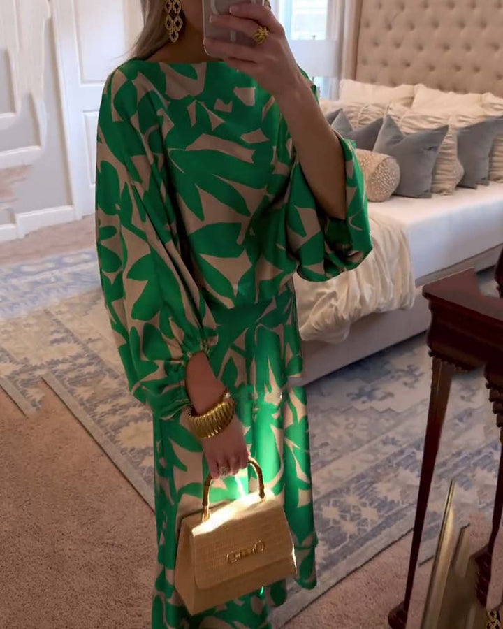 Women's printed matching coordinates. Two-piece set with elegant lantern sleeves, perfect for summer style.