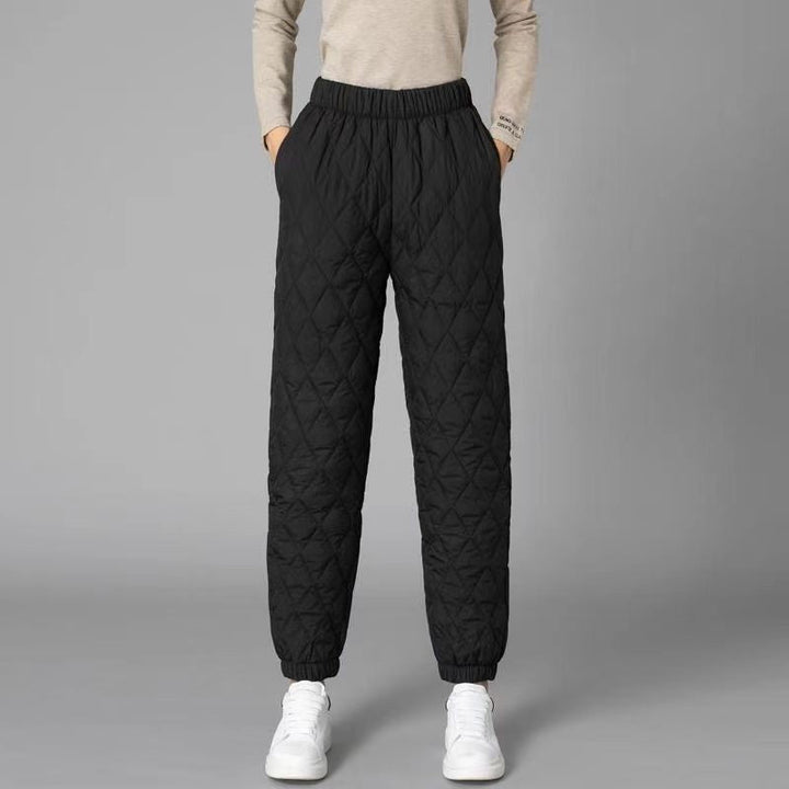 Versatile women's quilted jogger pants, tapered, comfortable for everyday & loungewear.