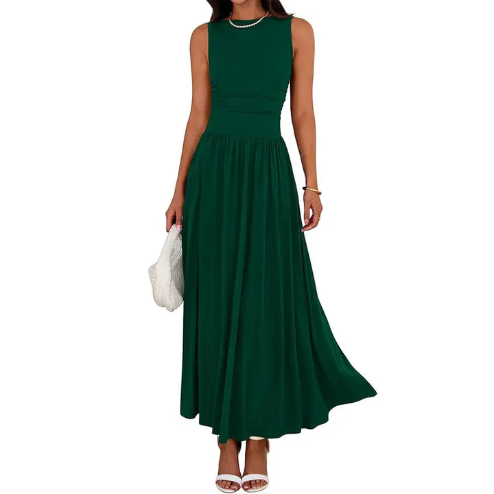 Versatile women's ruched maxi dress. Elegant for evening, comfortable for casual summer outings.