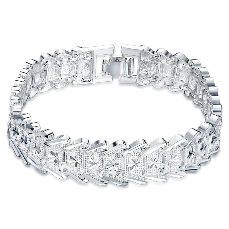 Women's elegant shiny rhinestone bracelet, a sparkling jewelry accessory for fashion and special occasions.