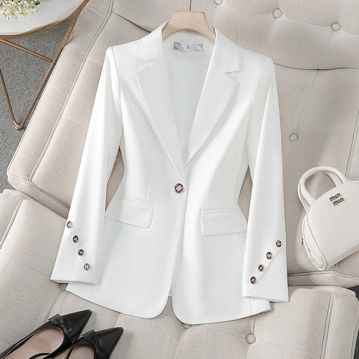Women's elegant tailored blazer, perfect for professional wear & chic office attire. Sophisticated & versatile jacket.