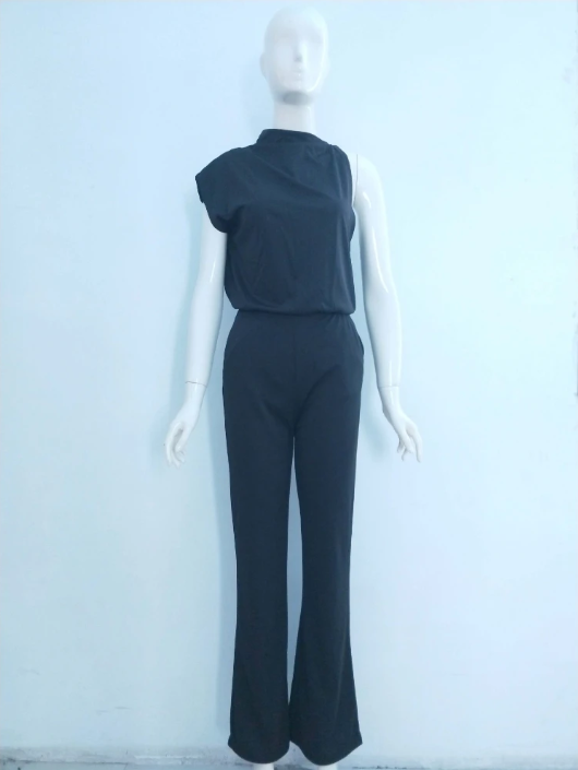 Stylish Women's Ella day dress, perfect for warm weather, effortless fashion & versatile summer comfort.
