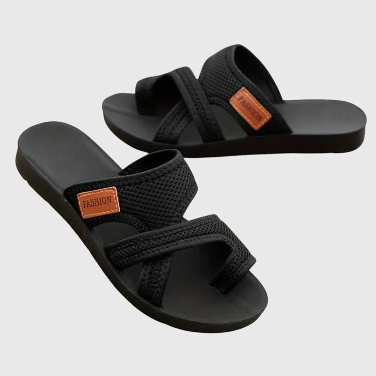 Chic ladies' Elody mesh platform slip-on sandals, comfortable & versatile for summer fashion.