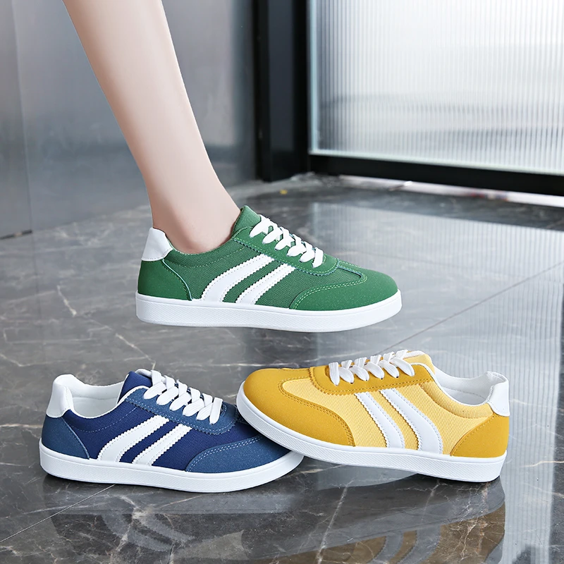 Women's Elsa Retro Sneakers, essential for vintage street style. Comfortable & fashionable casual shoes.