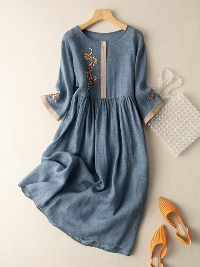 Versatile women's embroidered summer dress. Loose fit, comfortable & perfect for casual everyday wear.
