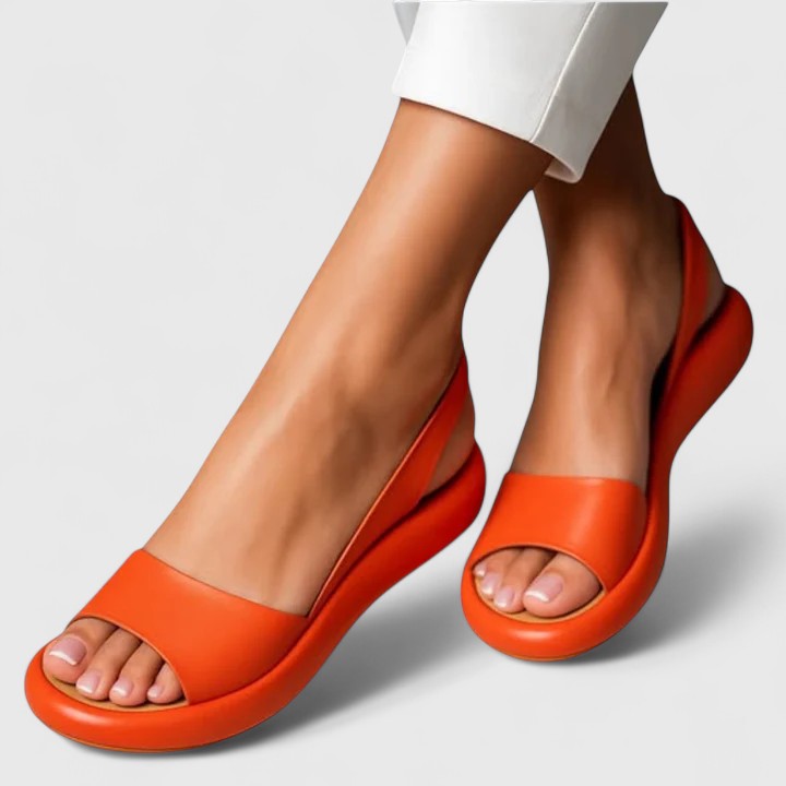 Stylish women's Emrynn slip-on sandals, orthopedic design for cushioned arch support & all-day comfort.