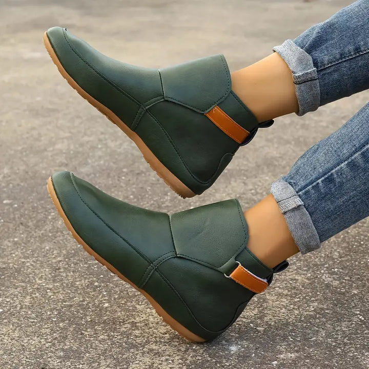 Women's ErgoFit ankle boots: ultimate comfort, ergonomic design for everyday wear, stylish & versatile.